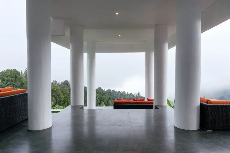 GalleryLounge F3 - SON00355-HDR_result